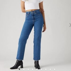 Levi's Premium Ribcage Straight Ankle Women's Jeans Medium Wash Denim Size 32